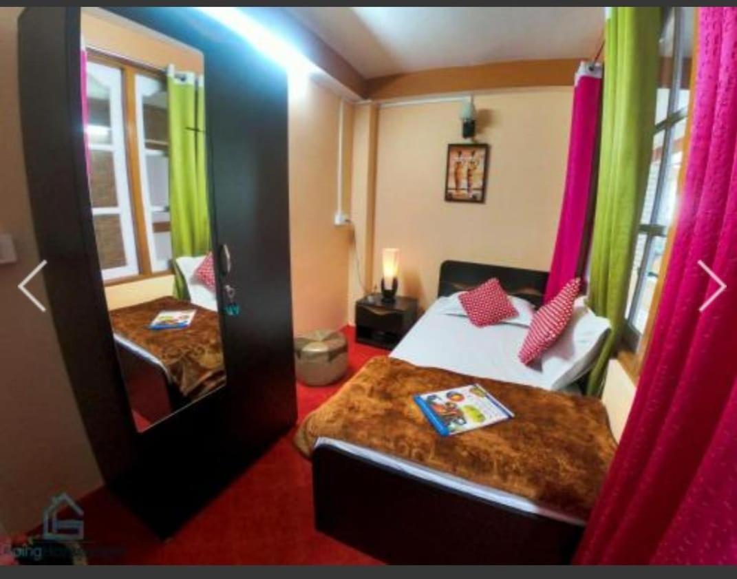 Sumnima Homestay ดาร์จีลิง ภายนอก รูปภาพ